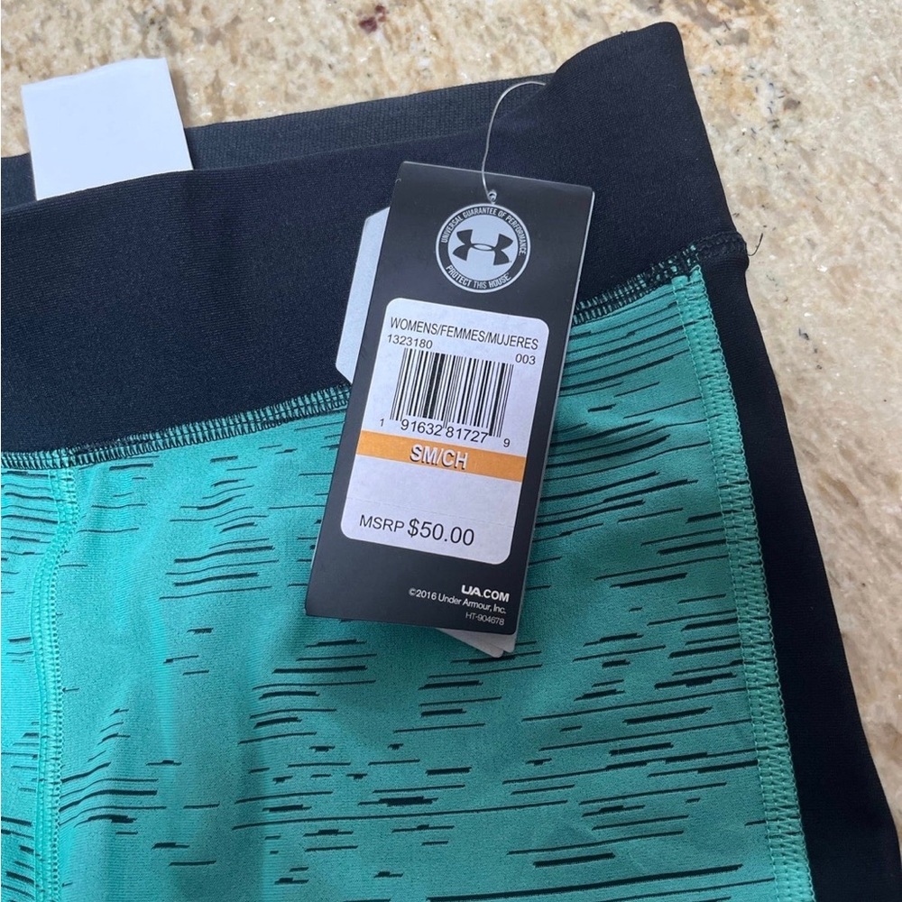 Under armour leggings size small nwt